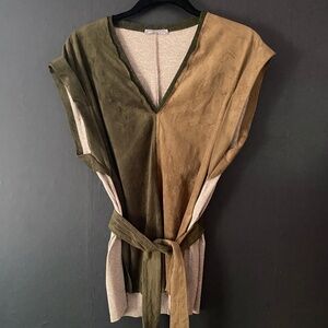 ZARA Green/Tan Colorblock Faux Suede V-Neck S/S Top w/Belt Size Small